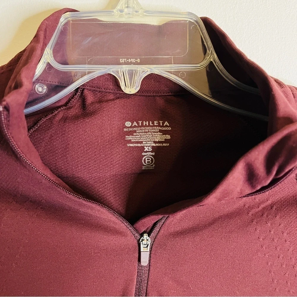 Athleta Plum 1/4 Zip Pullover